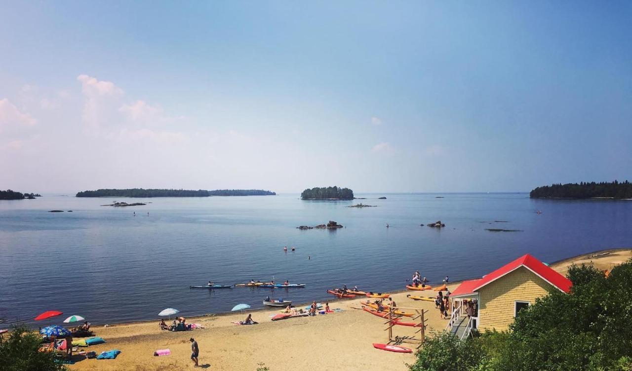 Auberge Des Îles Saint-Gédéon Exterior foto